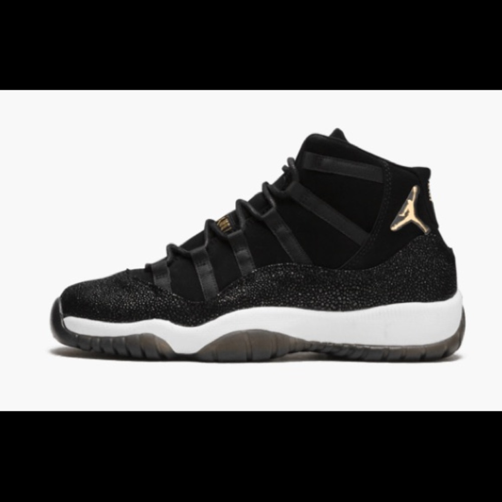 Air Jordan 11 Retro “Heiress Black Stingray”